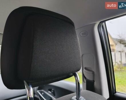 Серый Киа Сид, объемом двигателя 1.4 л и пробегом 187 тыс. км за 5999 $, фото 31 на Automoto.ua