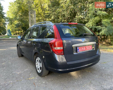 Серый Киа Сид, объемом двигателя 1.4 л и пробегом 181 тыс. км за 6500 $, фото 6 на Automoto.ua