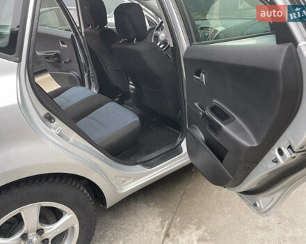 Серый Киа Сид, объемом двигателя 1.59 л и пробегом 207 тыс. км за 6700 $, фото 33 на Automoto.ua