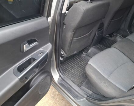 Серый Киа Сид, объемом двигателя 1.6 л и пробегом 245 тыс. км за 5200 $, фото 12 на Automoto.ua