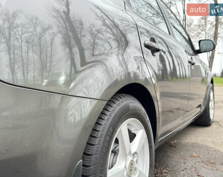 Серый Киа Сид, объемом двигателя 1.59 л и пробегом 187 тыс. км за 6700 $, фото 25 на Automoto.ua