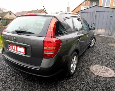 Сірий Кіа Сід, об'ємом двигуна 1.4 л та пробігом 187 тис. км за 6300 $, фото 2 на Automoto.ua