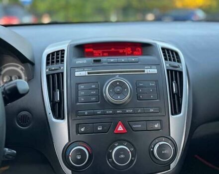 Сірий Кіа Сід, об'ємом двигуна 1.4 л та пробігом 298 тис. км за 6000 $, фото 11 на Automoto.ua