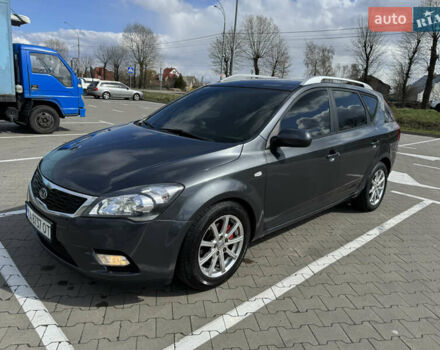 Сірий Кіа Сід, об'ємом двигуна 1.6 л та пробігом 291 тис. км за 7200 $, фото 5 на Automoto.ua