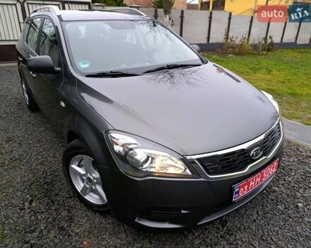 Серый Киа Сид, объемом двигателя 1.4 л и пробегом 187 тыс. км за 5999 $, фото 1 на Automoto.ua