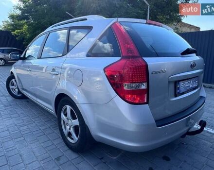 Серый Киа Сид, объемом двигателя 1.6 л и пробегом 257 тыс. км за 6850 $, фото 2 на Automoto.ua