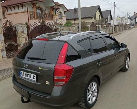 Сірий Кіа Сід, об'ємом двигуна 1.6 л та пробігом 268 тис. км за 6377 $, фото 5 на Automoto.ua