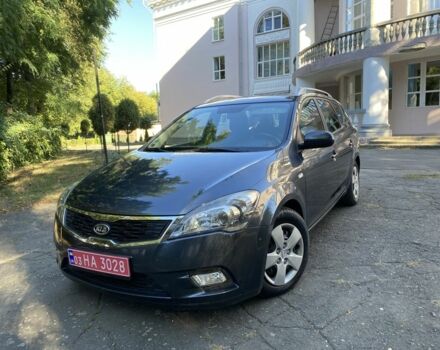 Серый Киа Сид, объемом двигателя 1.4 л и пробегом 181 тыс. км за 6500 $, фото 16 на Automoto.ua