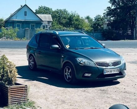 Серый Киа Сид, объемом двигателя 1.6 л и пробегом 388 тыс. км за 5100 $, фото 5 на Automoto.ua