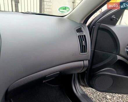 Серый Киа Сид, объемом двигателя 1.4 л и пробегом 187 тыс. км за 5999 $, фото 29 на Automoto.ua