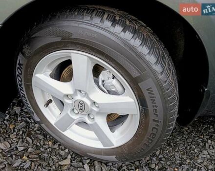 Серый Киа Сид, объемом двигателя 1.4 л и пробегом 187 тыс. км за 6500 $, фото 2 на Automoto.ua