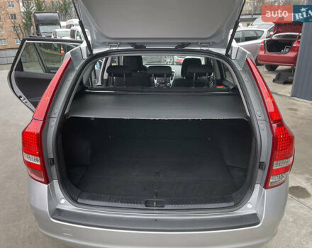 Серый Киа Сид, объемом двигателя 1.59 л и пробегом 207 тыс. км за 6700 $, фото 31 на Automoto.ua