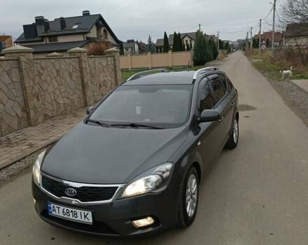 Сірий Кіа Сід, об'ємом двигуна 1.6 л та пробігом 268 тис. км за 6377 $, фото 3 на Automoto.ua