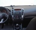 Серый Киа Сид, объемом двигателя 1.6 л и пробегом 330 тыс. км за 6250 $, фото 13 на Automoto.ua