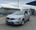 Серый Киа Сид, объемом двигателя 1.4 л и пробегом 220 тыс. км за 6999 $, фото 1 на Automoto.ua