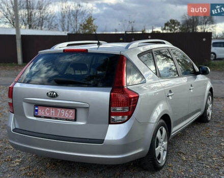 Кіа Сід 2011 у Вінниці на Automoto.ua Сірий Кіа Сід, об'ємом двигуна 1.6 л та пробігом 237 тис. км за 6800 $, фото 10 на Automoto.ua