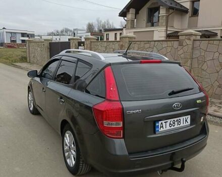 Серый Киа Сид, объемом двигателя 1.6 л и пробегом 259 тыс. км за 6189 $, фото 2 на Automoto.ua