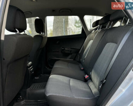 Кіа Сід 2011 у Вінниці на Automoto.ua Сірий Кіа Сід, об'ємом двигуна 1.6 л та пробігом 237 тис. км за 6800 $, фото 32 на Automoto.ua