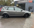 Серый Киа Сид, объемом двигателя 1.6 л и пробегом 272 тыс. км за 5700 $, фото 6 на Automoto.ua