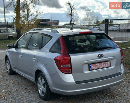 Кіа Сід 2011 у Вінниці на Automoto.ua Сірий Кіа Сід, об'ємом двигуна 1.6 л та пробігом 237 тис. км за 6800 $, фото 15 на Automoto.ua