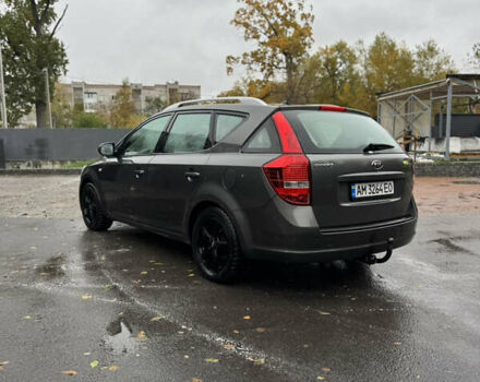 Серый Киа Сид, объемом двигателя 1.6 л и пробегом 272 тыс. км за 5700 $, фото 3 на Automoto.ua