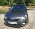 Сірий Кіа Сід, об'ємом двигуна 1.6 л та пробігом 233 тис. км за 7001 $, фото 8 на Automoto.ua
