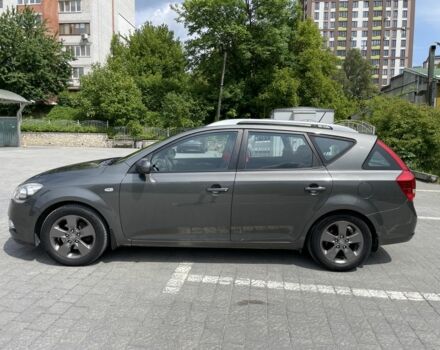 Серый Киа Сид, объемом двигателя 1.6 л и пробегом 257 тыс. км за 6650 $, фото 3 на Automoto.ua