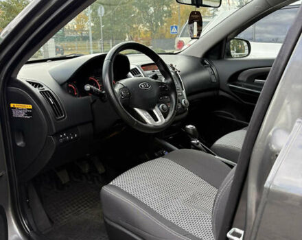 Кіа Сід 2011 у Києві на Automoto.ua Сірий Кіа Сід, об'ємом двигуна 1.58 л та пробігом 205 тис. км за 6500 $, фото 9 на Automoto.ua