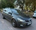 Серый Киа Сид, объемом двигателя 1.6 л и пробегом 388 тыс. км за 5100 $, фото 1 на Automoto.ua