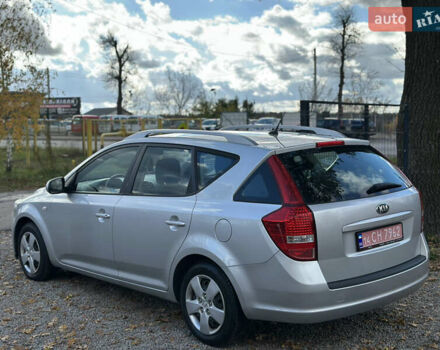 Кіа Сід 2011 у Вінниці на Automoto.ua Сірий Кіа Сід, об'ємом двигуна 1.6 л та пробігом 237 тис. км за 6800 $, фото 17 на Automoto.ua