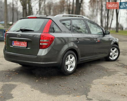 Серый Киа Сид, объемом двигателя 1.59 л и пробегом 187 тыс. км за 6700 $, фото 6 на Automoto.ua
