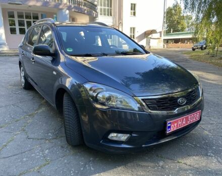 Серый Киа Сид, объемом двигателя 1.4 л и пробегом 181 тыс. км за 6500 $, фото 2 на Automoto.ua
