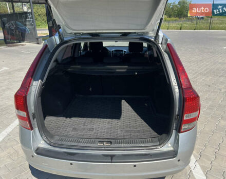 Сірий Кіа Сід, об'ємом двигуна 1.6 л та пробігом 264 тис. км за 6800 $, фото 10 на Automoto.ua