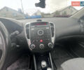 Серый Киа Сид, объемом двигателя 1.6 л и пробегом 238 тыс. км за 6800 $, фото 19 на Automoto.ua