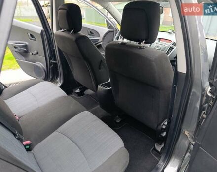 Серый Киа Сид, объемом двигателя 1.4 л и пробегом 187 тыс. км за 6500 $, фото 19 на Automoto.ua