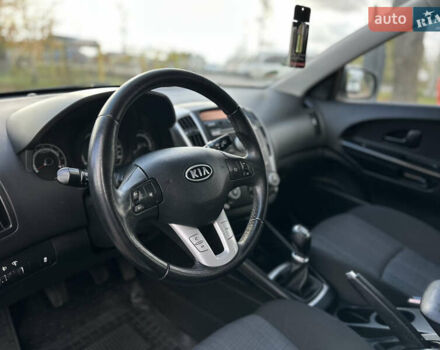Кіа Сід 2011 у Вінниці на Automoto.ua Сірий Кіа Сід, об'ємом двигуна 1.6 л та пробігом 237 тис. км за 6800 $, фото 20 на Automoto.ua