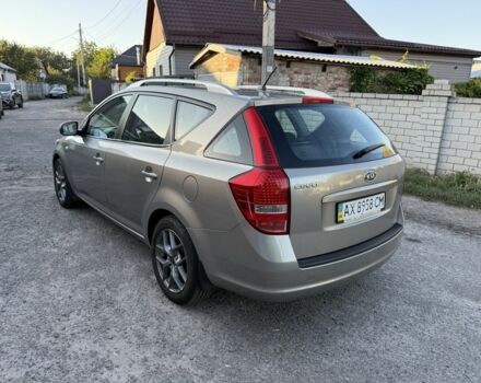 Сірий Кіа Сід, об'ємом двигуна 1.6 л та пробігом 197 тис. км за 6000 $, фото 9 на Automoto.ua