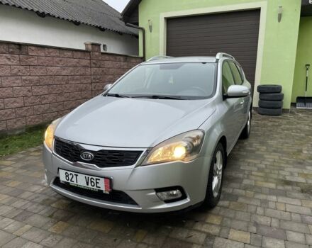 Сірий Кіа Сід, об'ємом двигуна 1.6 л та пробігом 215 тис. км за 5350 $, фото 2 на Automoto.ua