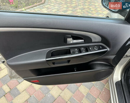 Киа Сид 2011 в Калуше на Automoto.ua Серый Киа Сид, объемом двигателя 1.6 л и пробегом 225 тыс. км за 6200 $, фото 24 на Automoto.ua