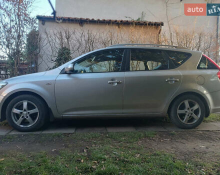 Сірий Кіа Сід, об'ємом двигуна 1.6 л та пробігом 215 тис. км за 5550 $, фото 2 на Automoto.ua