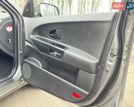 Сірий Кіа Сід, об'ємом двигуна 1.4 л та пробігом 188 тис. км за 6150 $, фото 36 на Automoto.ua