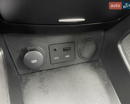 Серый Киа Сид, объемом двигателя 1.59 л и пробегом 207 тыс. км за 6700 $, фото 27 на Automoto.ua