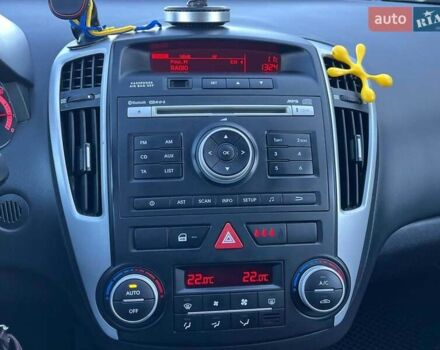 Серый Киа Сид, объемом двигателя 1.6 л и пробегом 355 тыс. км за 6300 $, фото 34 на Automoto.ua