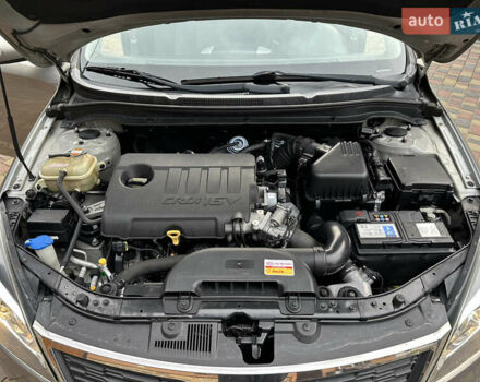 Киа Сид 2011 в Калуше на Automoto.ua Серый Киа Сид, объемом двигателя 1.6 л и пробегом 225 тыс. км за 6200 $, фото 44 на Automoto.ua