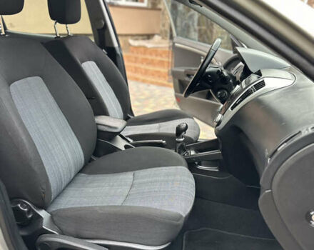 Киа Сид 2011 в Калуше на Automoto.ua Серый Киа Сид, объемом двигателя 1.6 л и пробегом 225 тыс. км за 6200 $, фото 30 на Automoto.ua