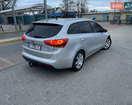 Серый Киа Сид, объемом двигателя 1.58 л и пробегом 230 тыс. км за 8800 $, фото 4 на Automoto.ua