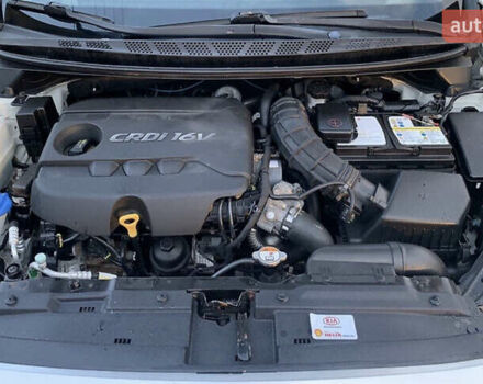 Серый Киа Сид, объемом двигателя 1.58 л и пробегом 230 тыс. км за 8700 $, фото 22 на Automoto.ua