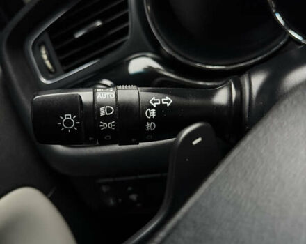 Серый Киа Сид, объемом двигателя 1.59 л и пробегом 160 тыс. км за 10999 $, фото 18 на Automoto.ua