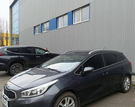 Серый Киа Сид, объемом двигателя 1.6 л и пробегом 327 тыс. км за 7500 $, фото 1 на Automoto.ua