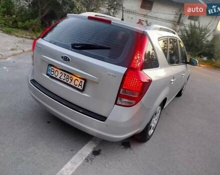 Сірий Кіа Сід, об'ємом двигуна 1.58 л та пробігом 251 тис. км за 5999 $, фото 6 на Automoto.ua